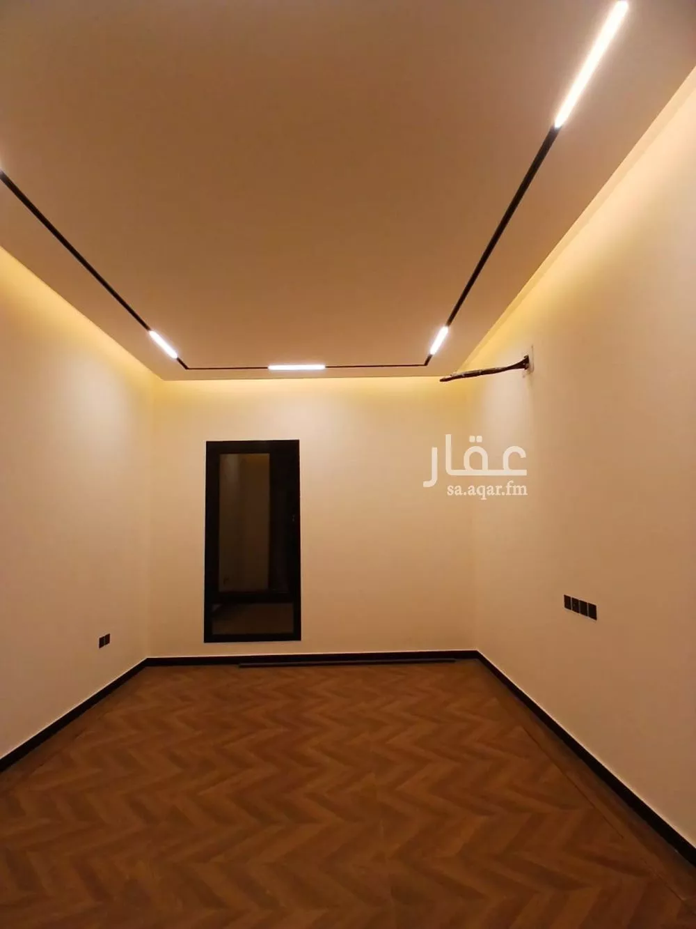 فيلا 7 غرف في النرجس 23