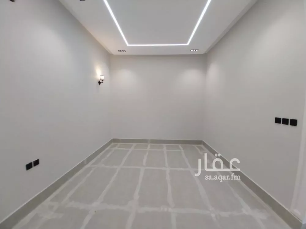 5 bedroom villa in Al Uraija Al Gharbiyah 9