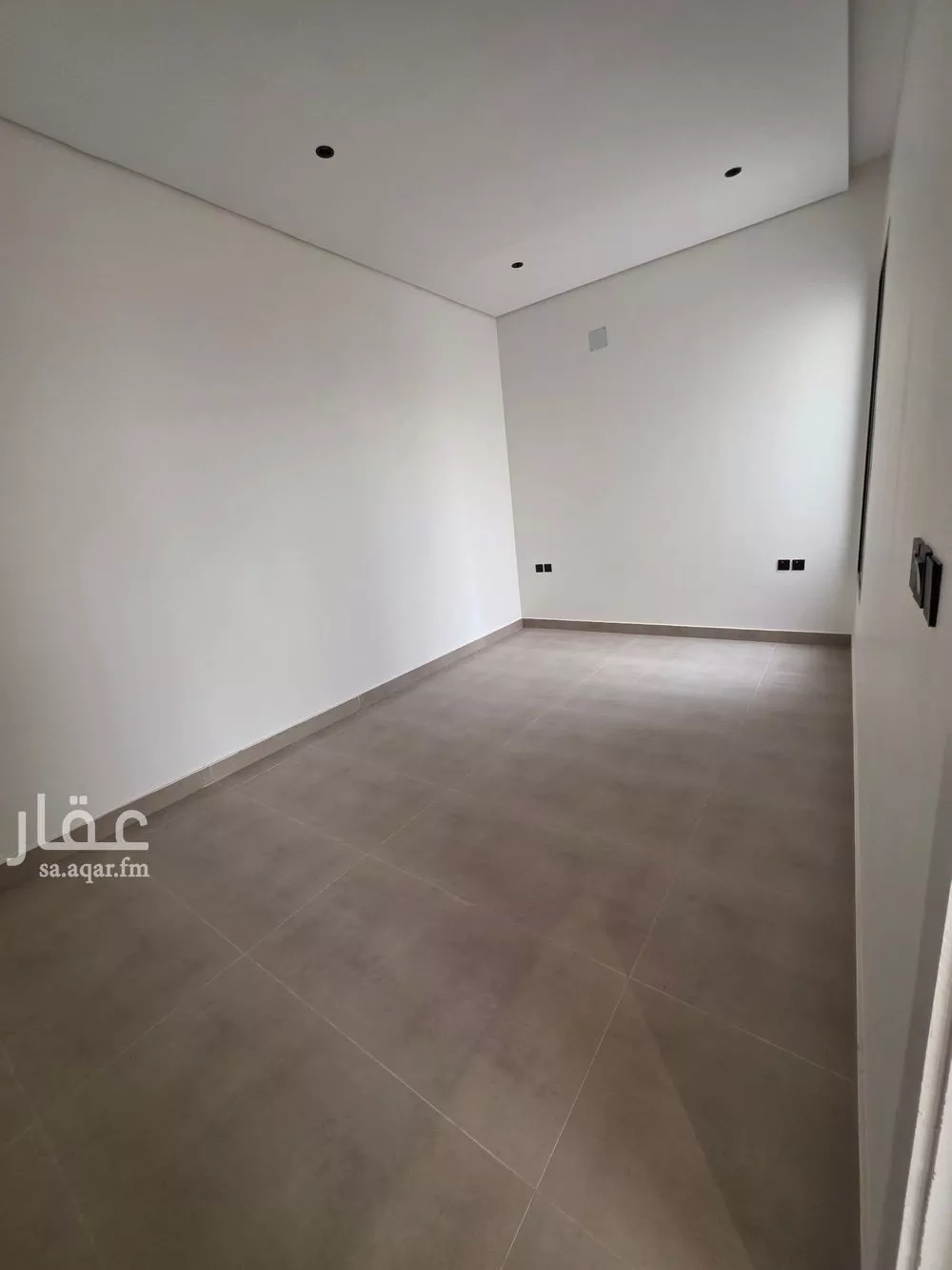 6 bedroom villa in Al Hazm 3
