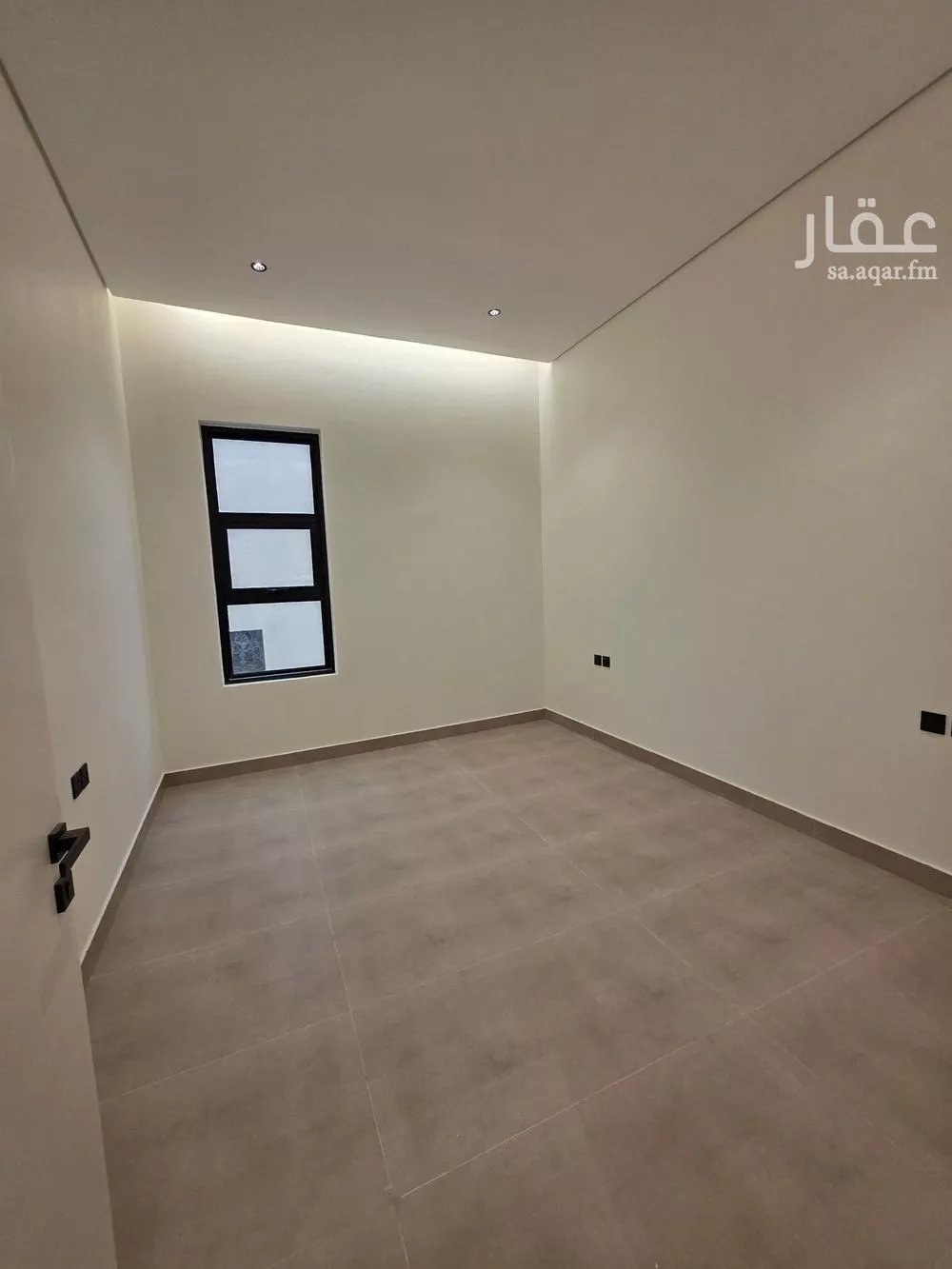 6 bedroom villa in Al Hazm 9