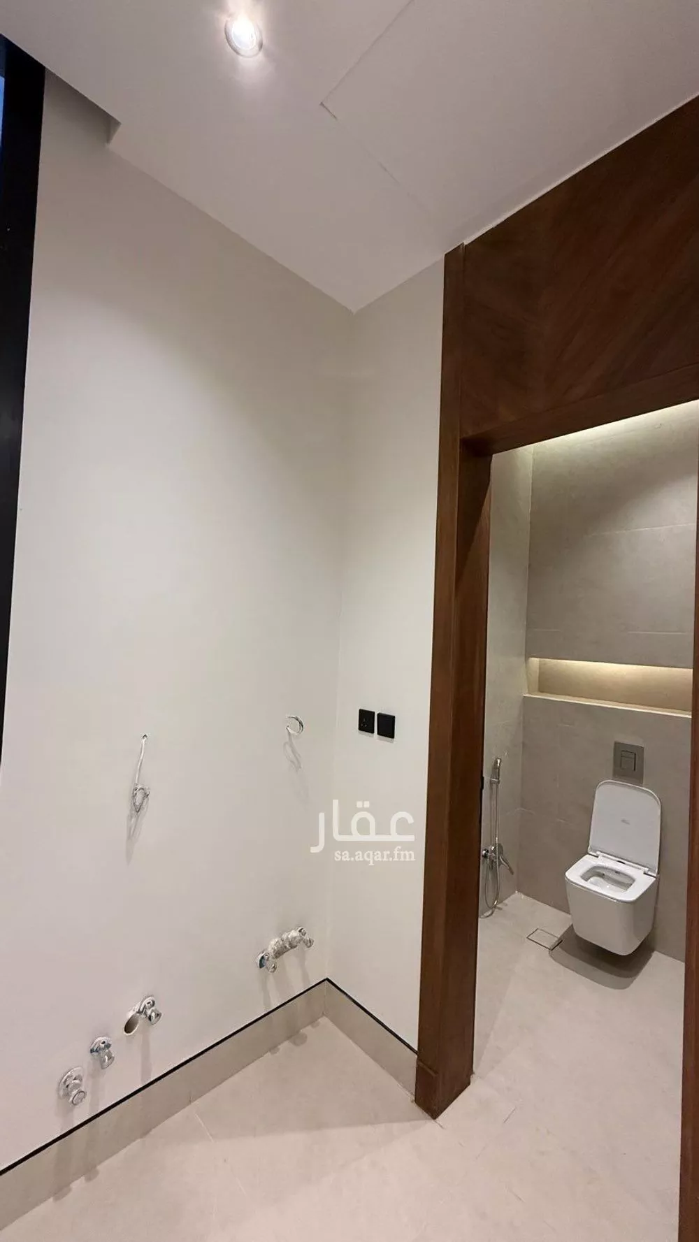 فيلا 6 غرف في المهدية 8