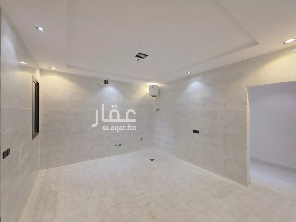 فيلا 5 غرف في بدر 9