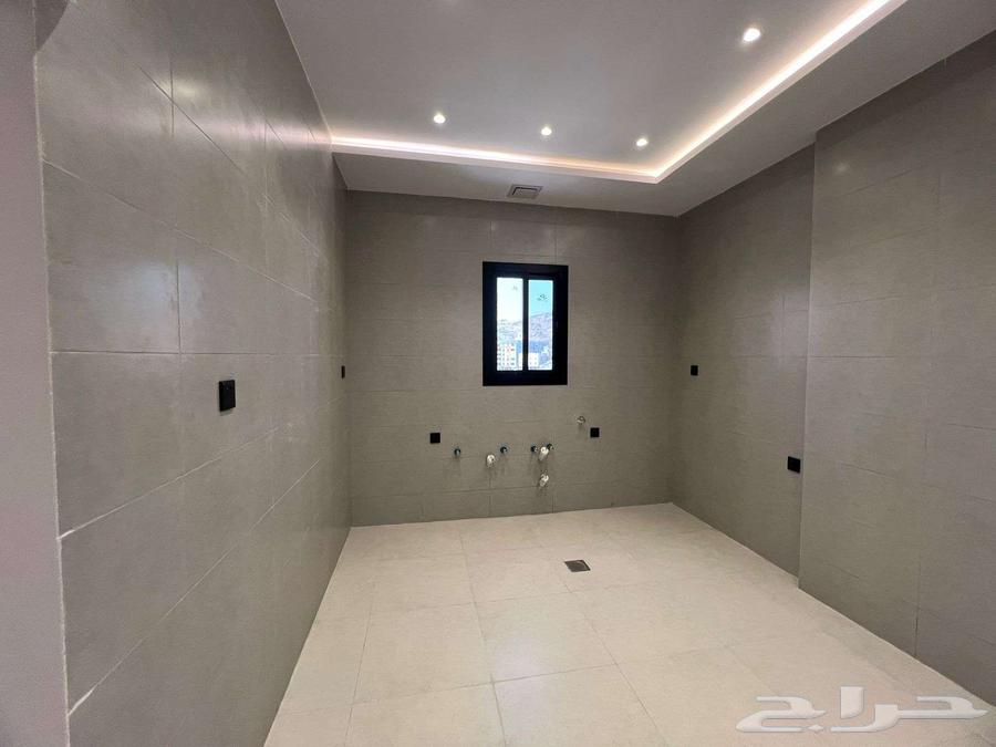 3 bedroom apartment in Al Shawqiyyah, Makkah 14