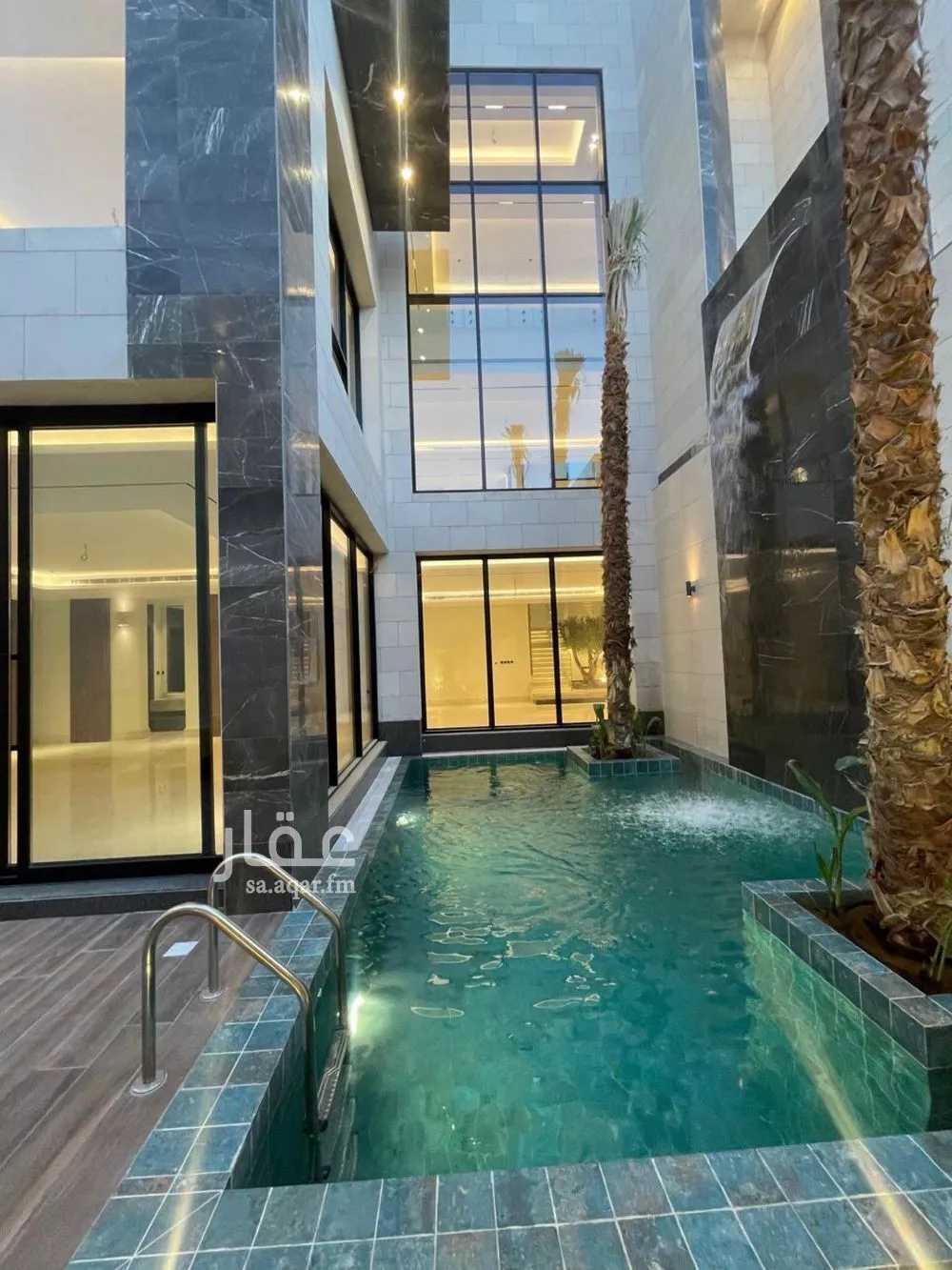 5 bedroom villa in Al Nakheel 7