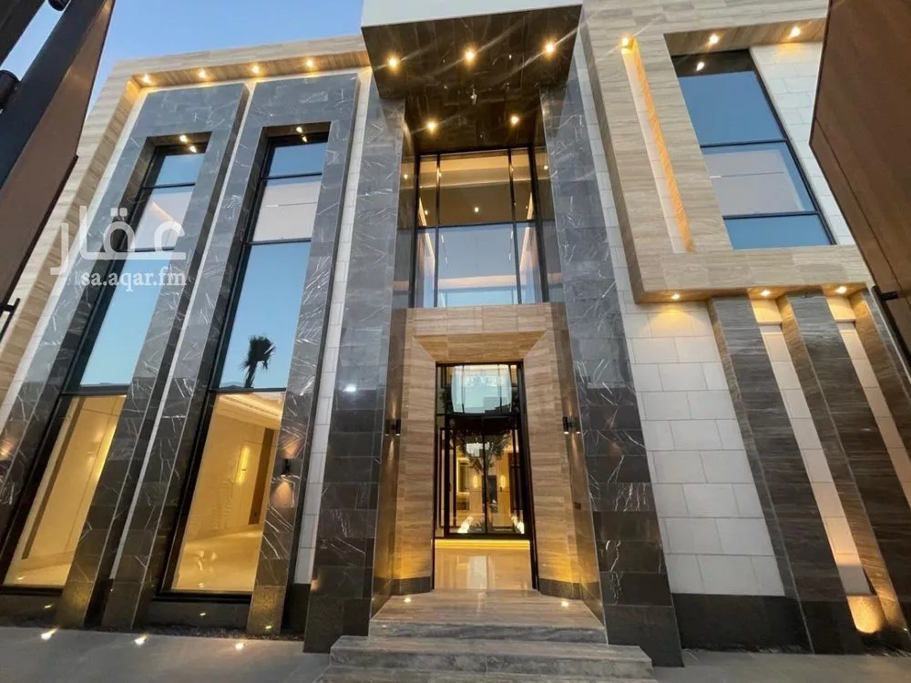 5 bedroom villa in Al Nakheel 8