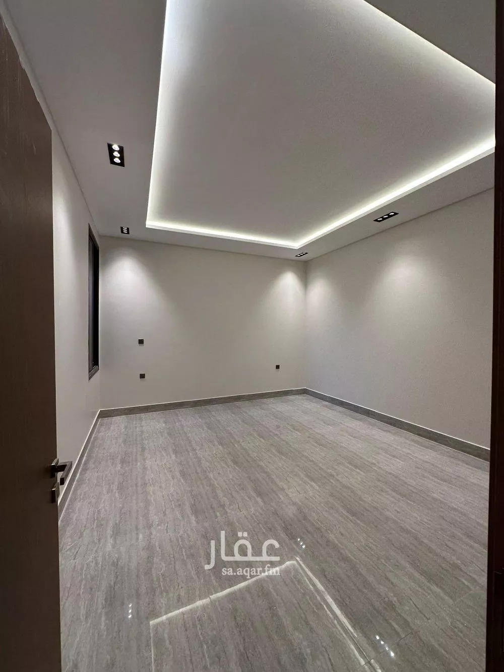 فيلا 7 غرف في الرمال 12