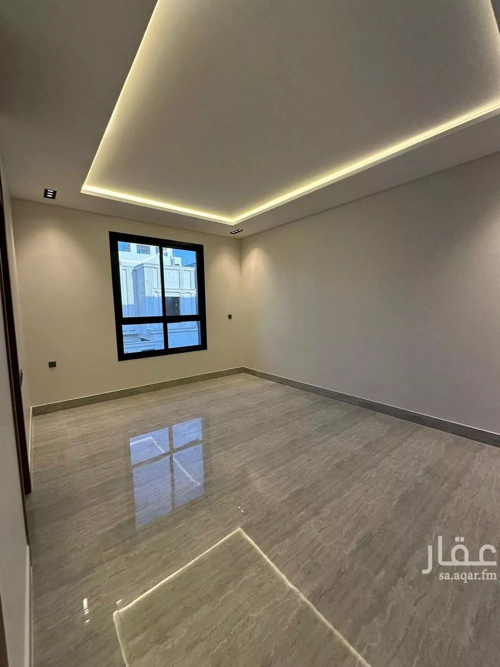 فيلا 7 غرف في الرمال 13