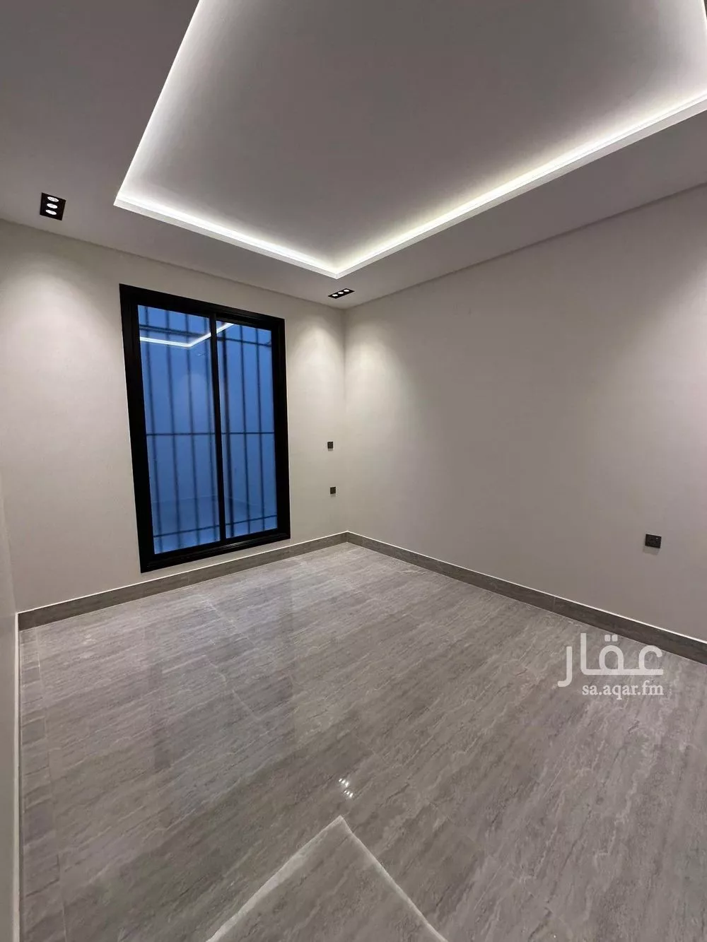 فيلا 7 غرف في الرمال 25