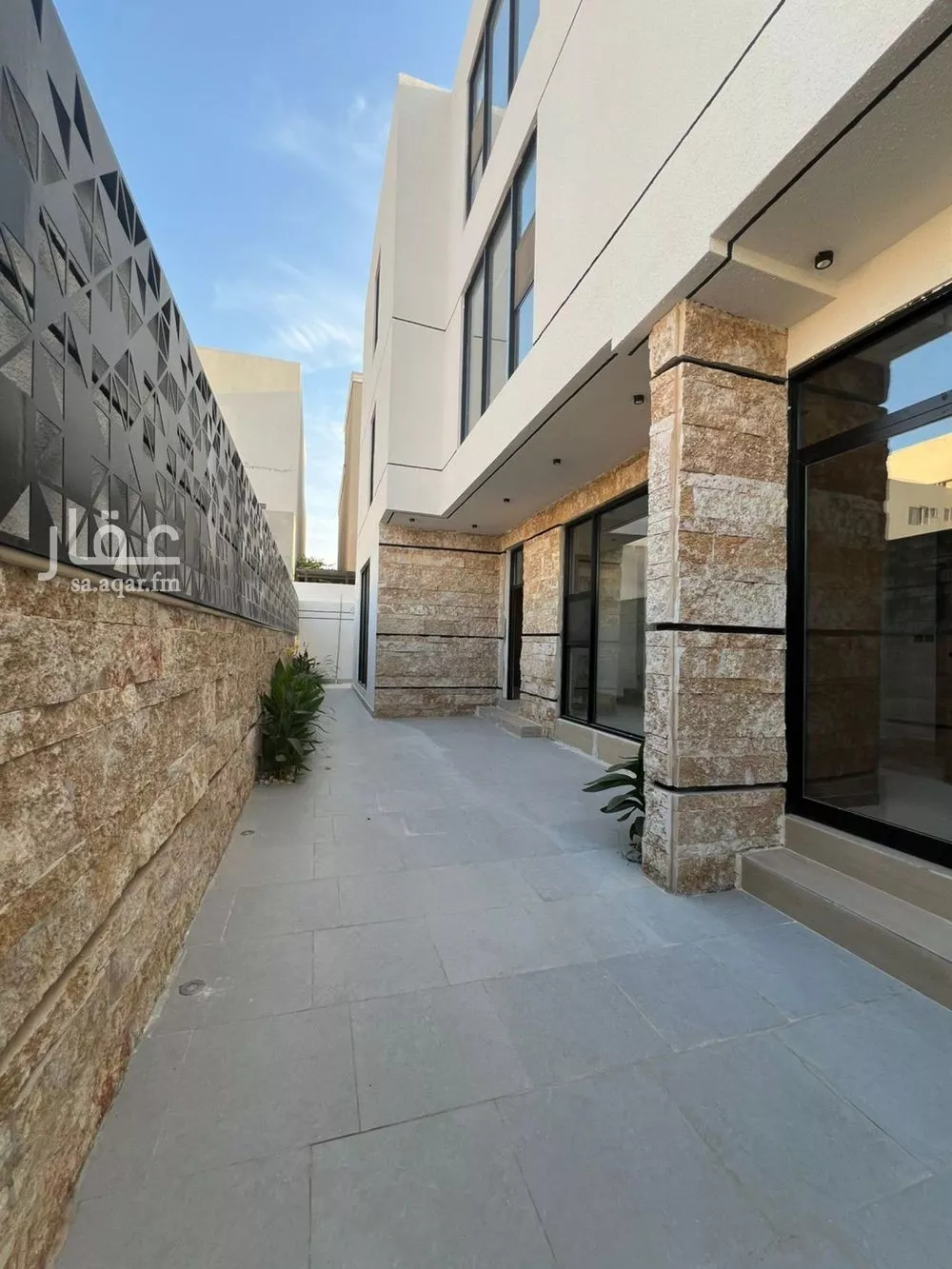 6 bedroom villa in Al Mahdiyyah 2
