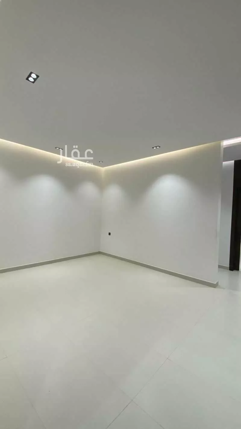 4 bedroom villa in Al Rimal 8