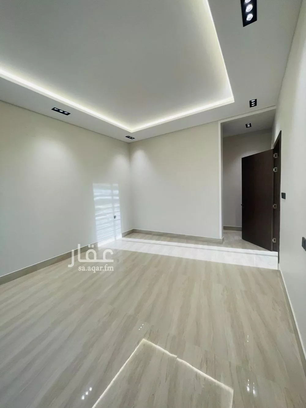 فيلا 5 غرف في الرمال 12