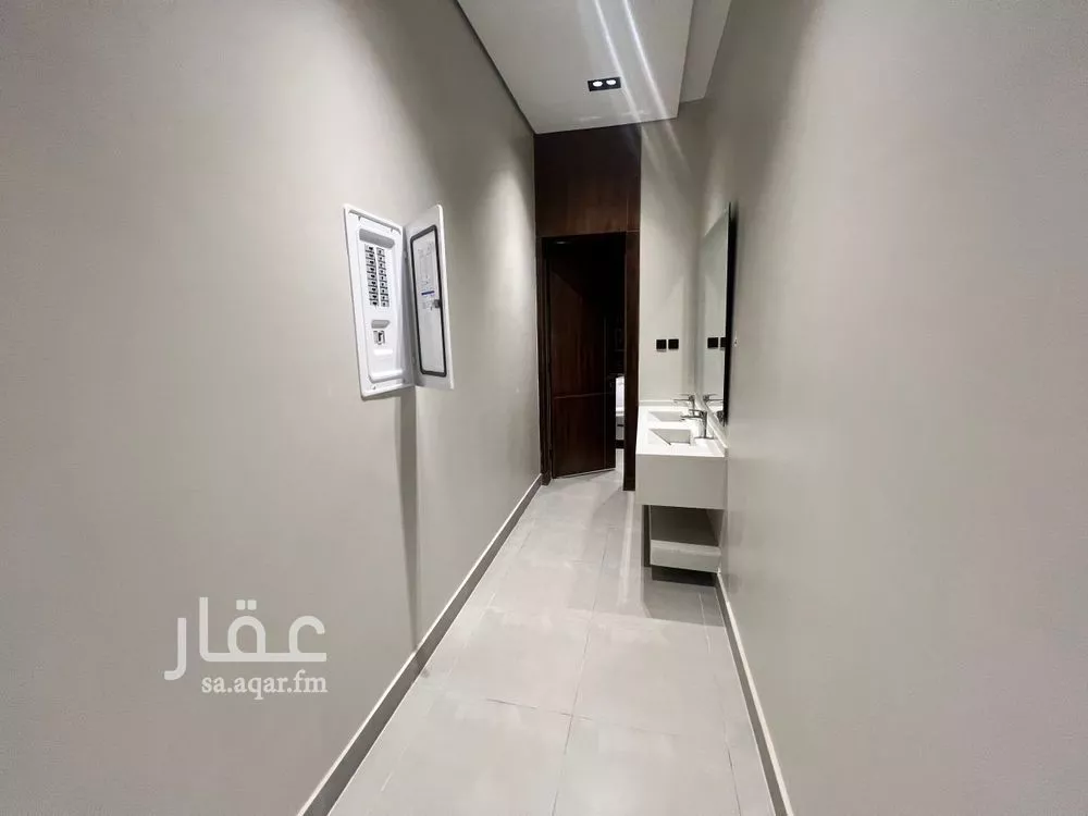 5 bedroom villa in Al Munsiyah 8