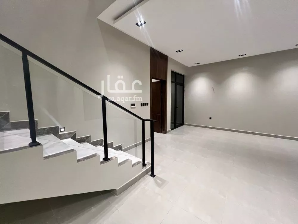 5 bedroom villa in Al Munsiyah 10