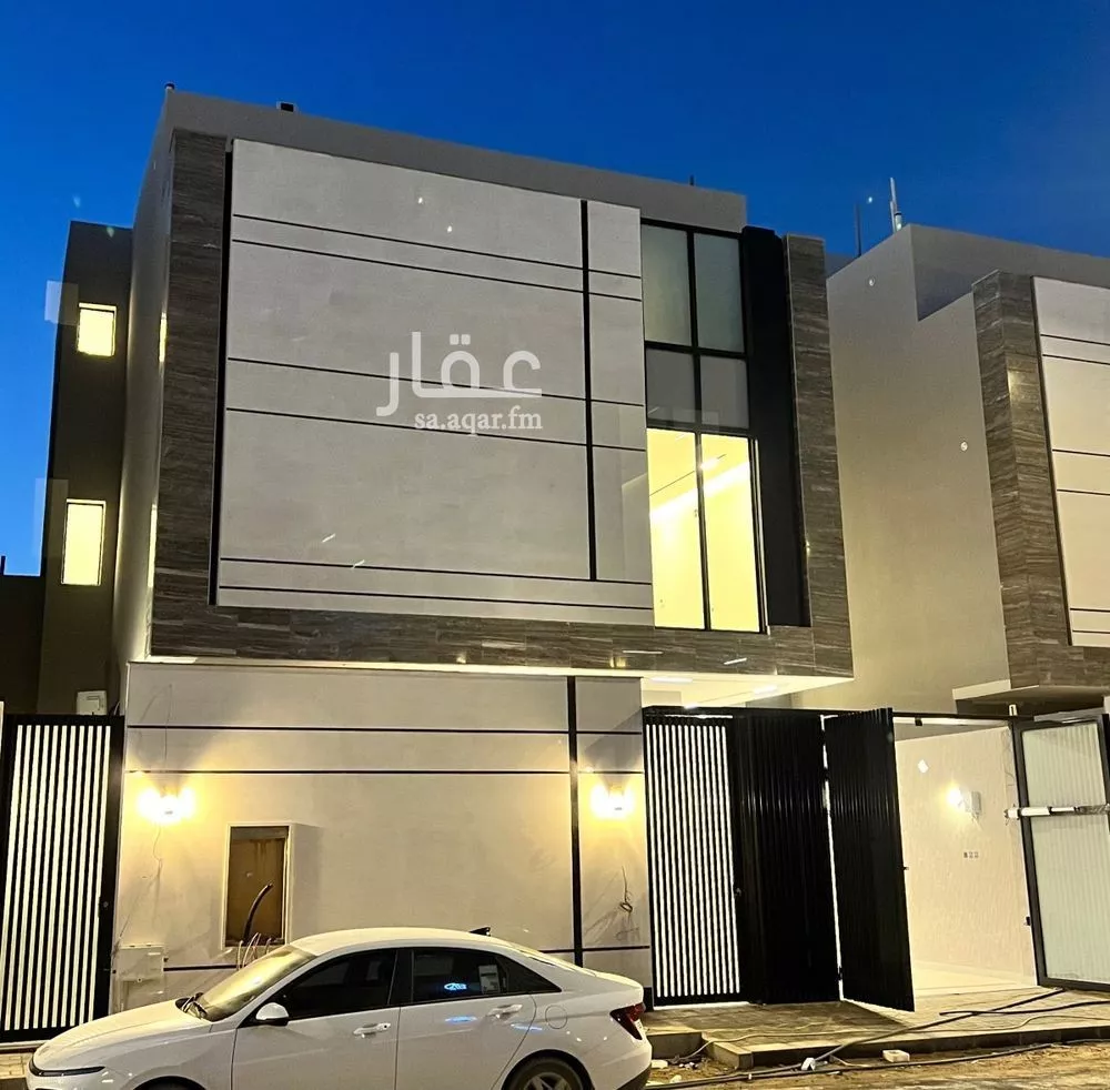 5 bedroom villa in Al Rimal 2