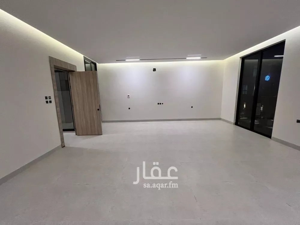 5 bedroom villa in Al Rimal 18