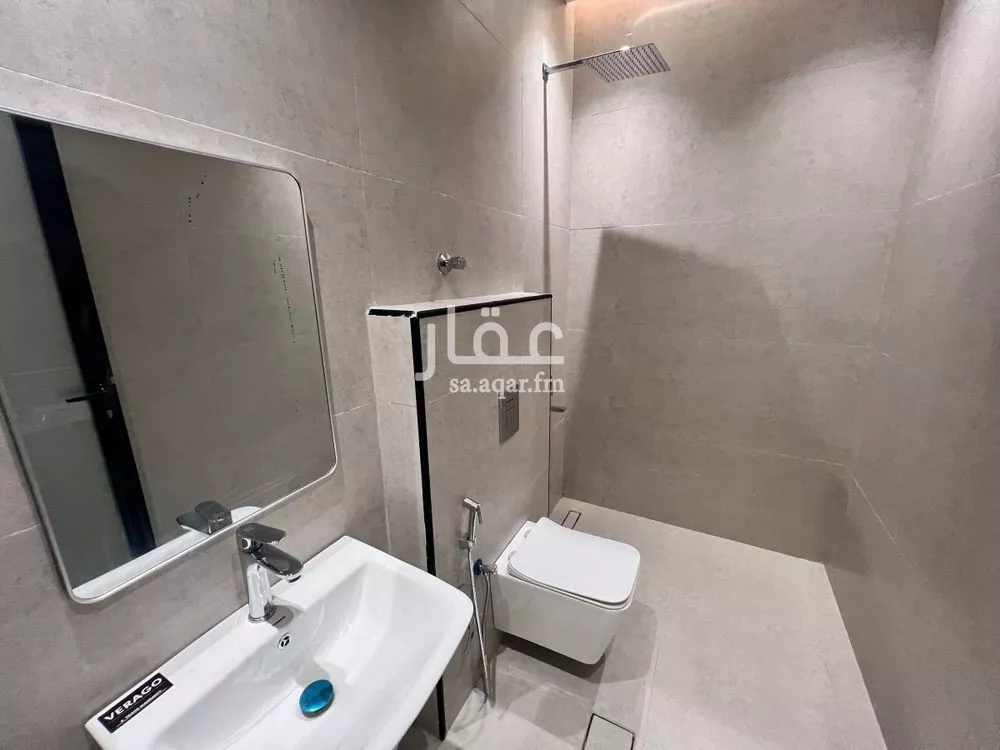 5 bedroom villa in Al Rimal 22