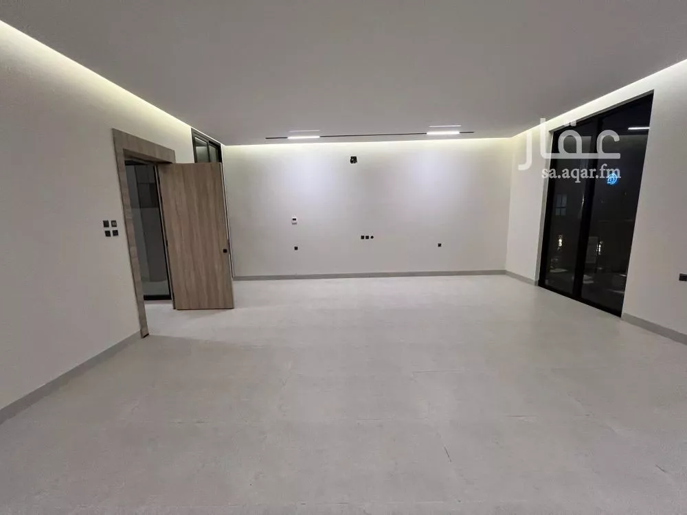 5 bedroom villa in Al Rimal 26