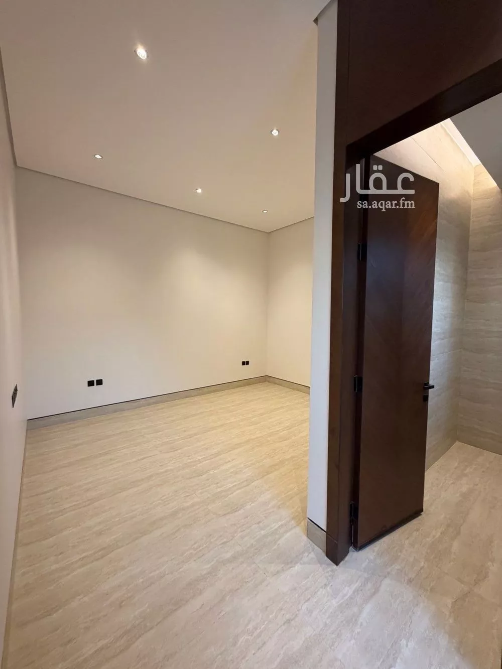 6 bedroom villa in Al Mahdiyyah 18