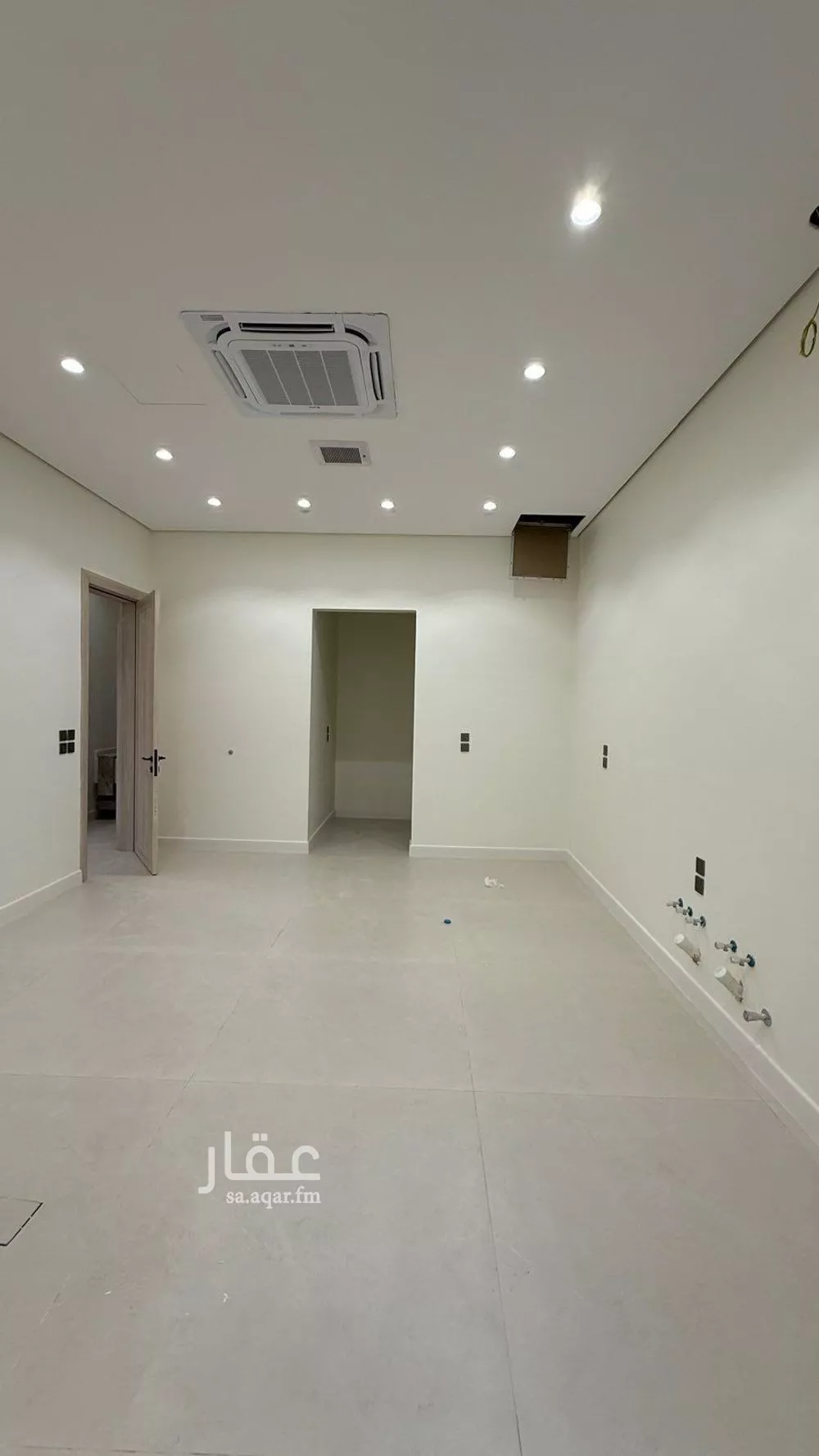 6 bedroom villa in Al Mahdiyyah 13