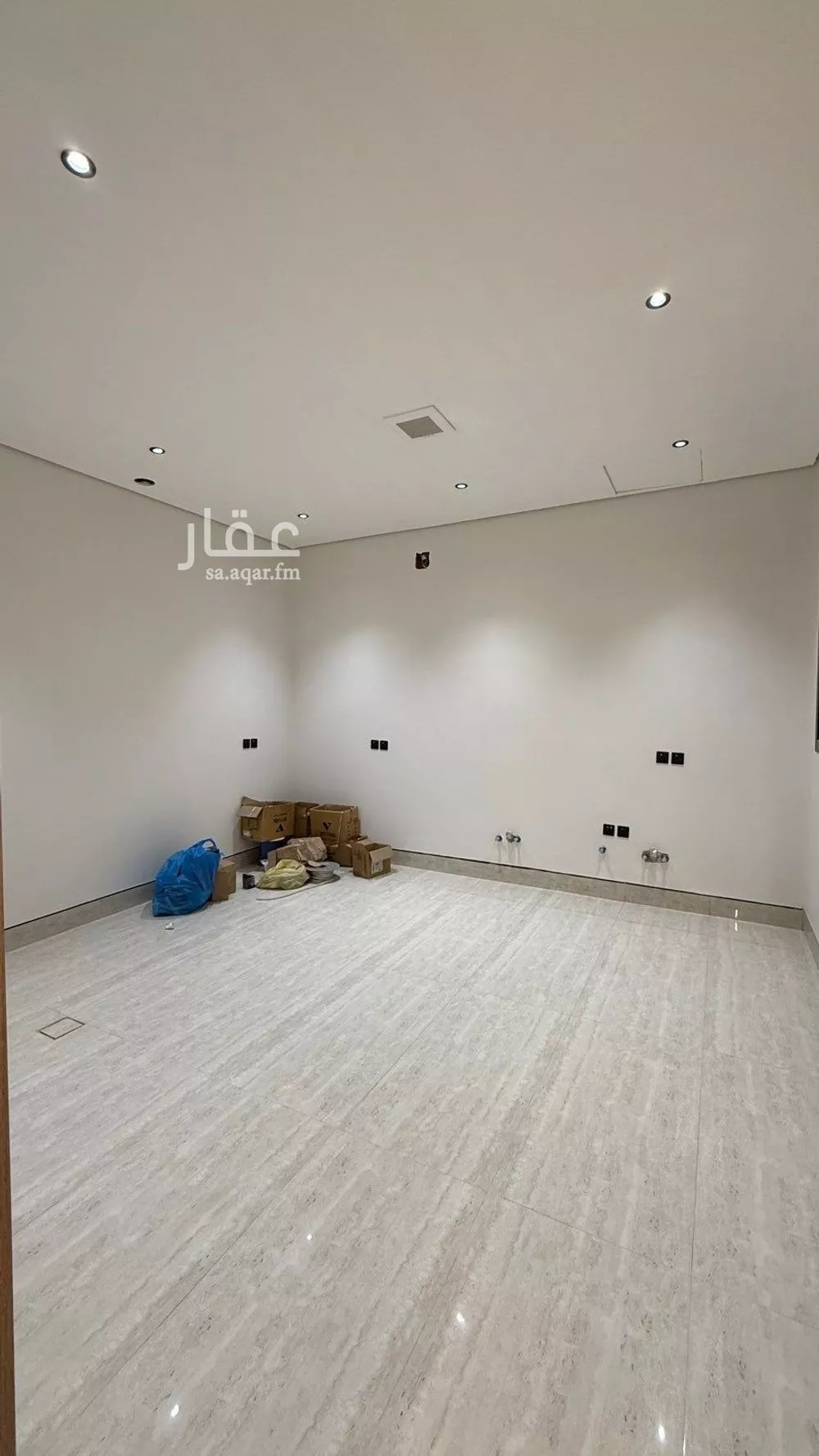 6 bedroom villa in Al Mahdiyyah 9