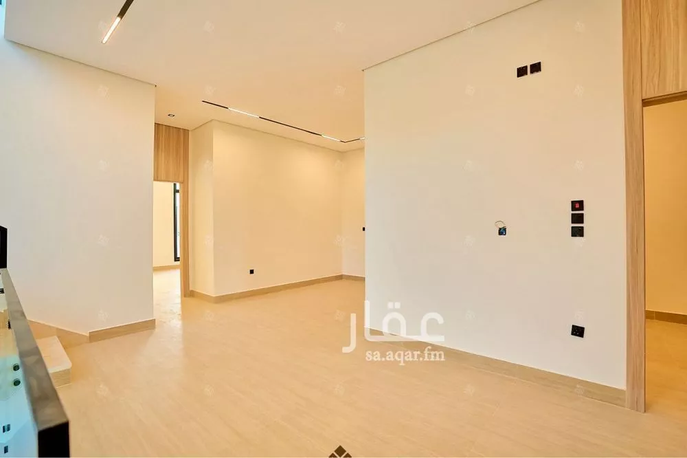 6 bedroom villa in Al Mahdiyyah 20