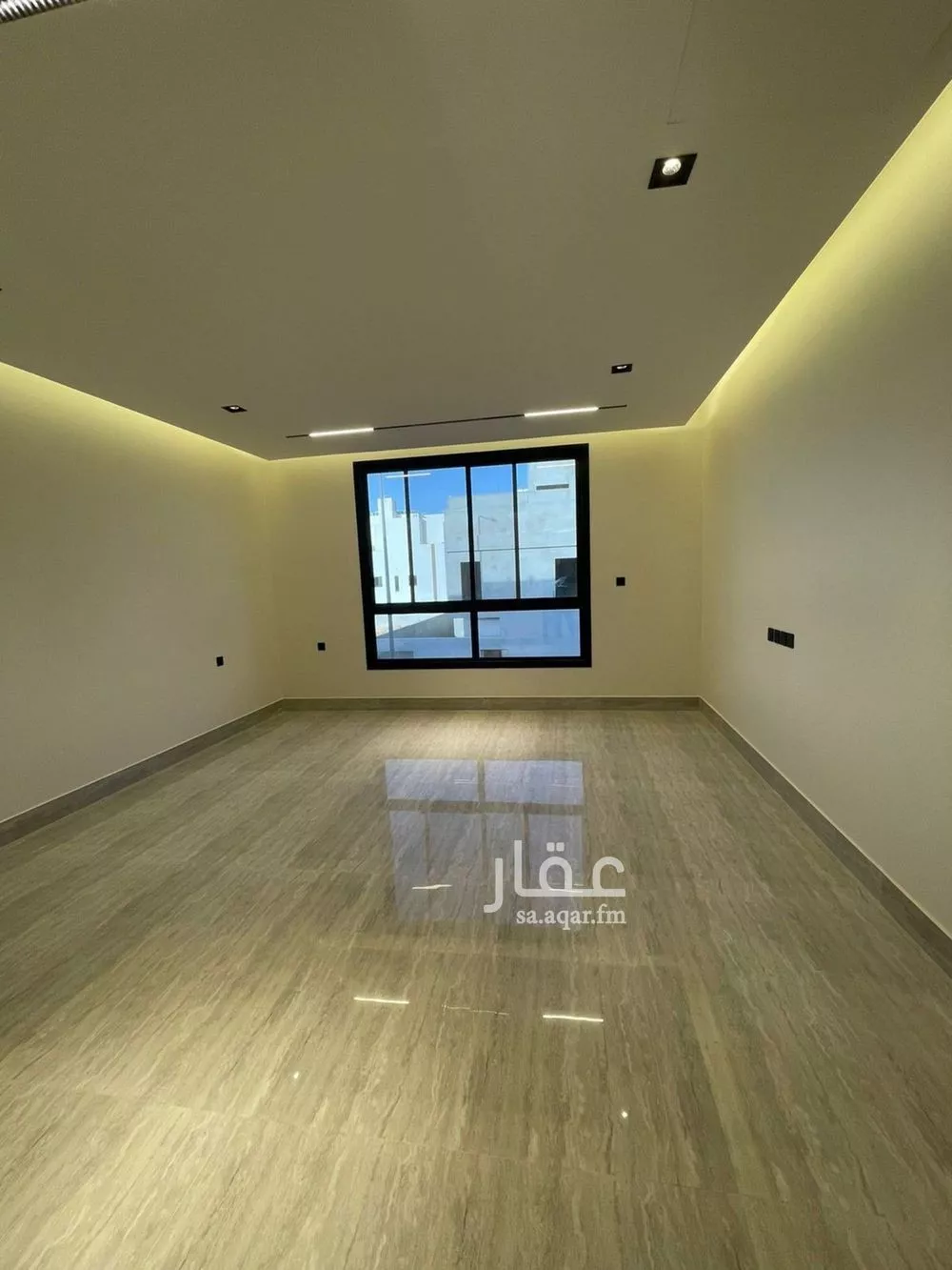 5 bedroom villa in Al Aridh 12