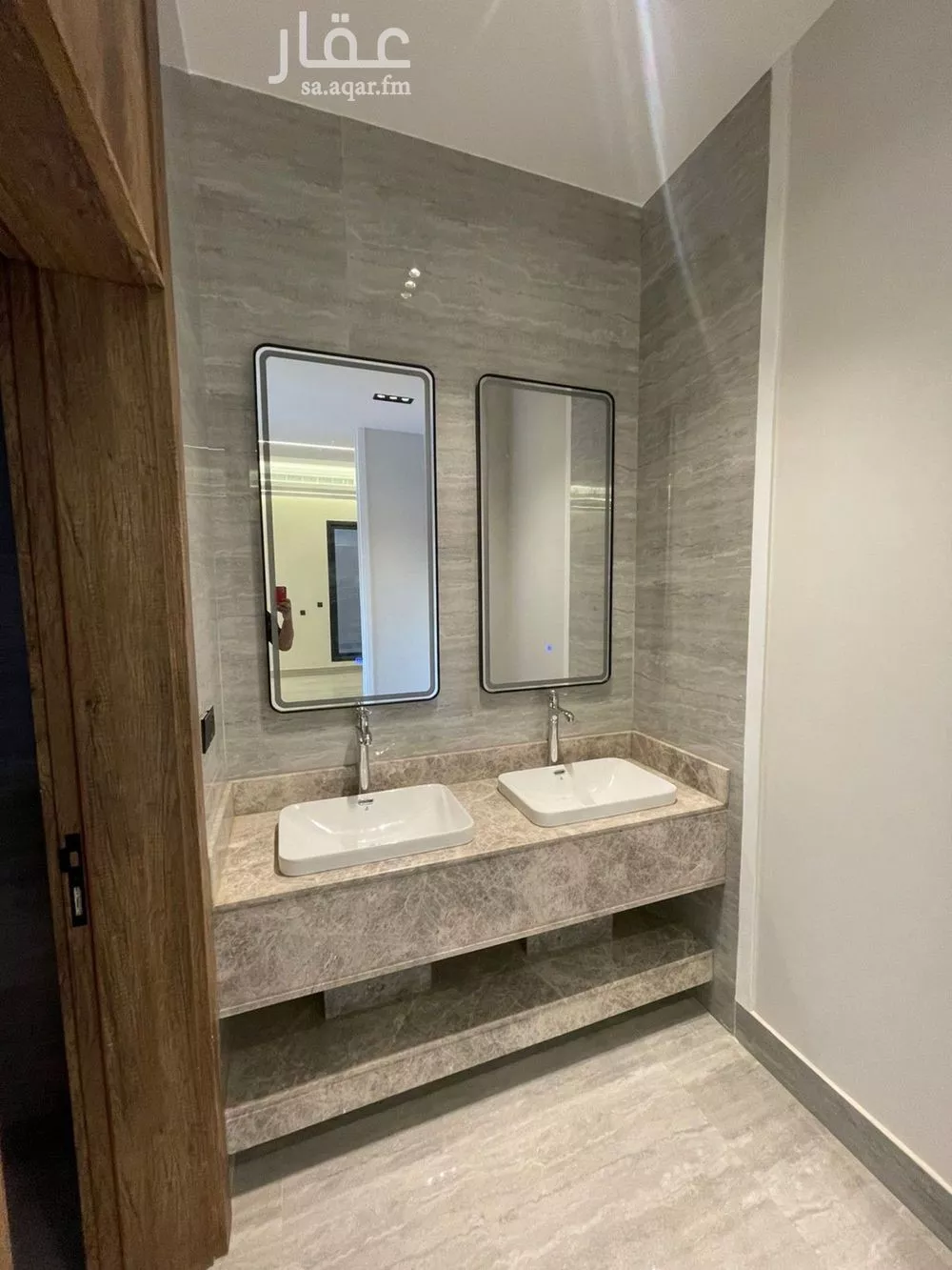 5 bedroom villa in Al Aridh 20