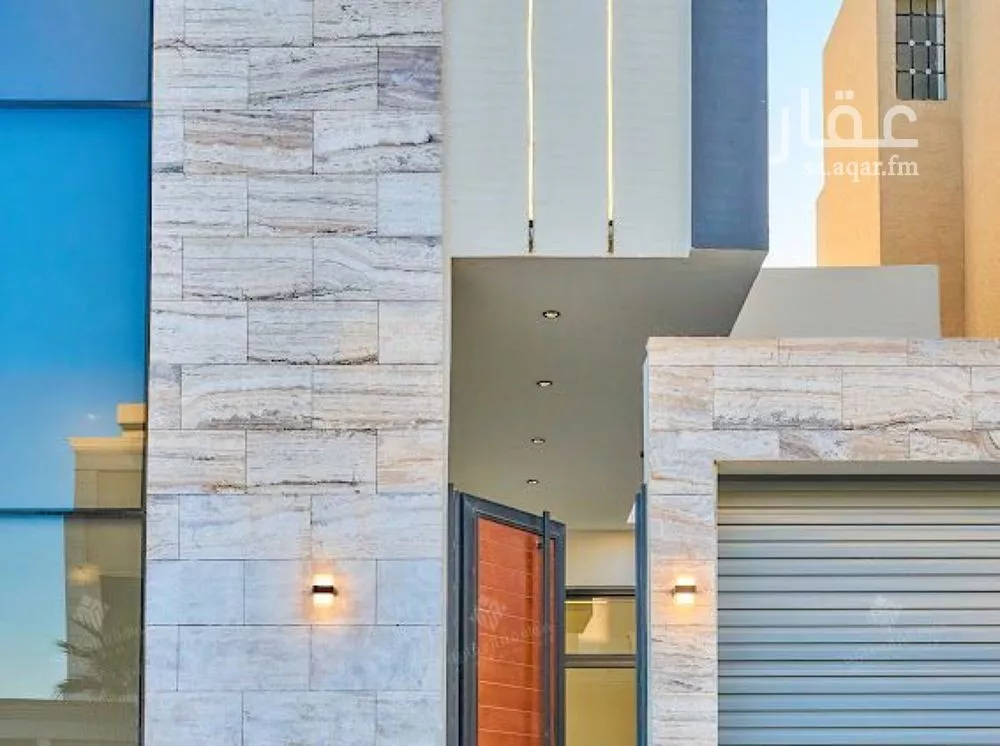 6 bedroom villa in Al Mahdiyyah 2