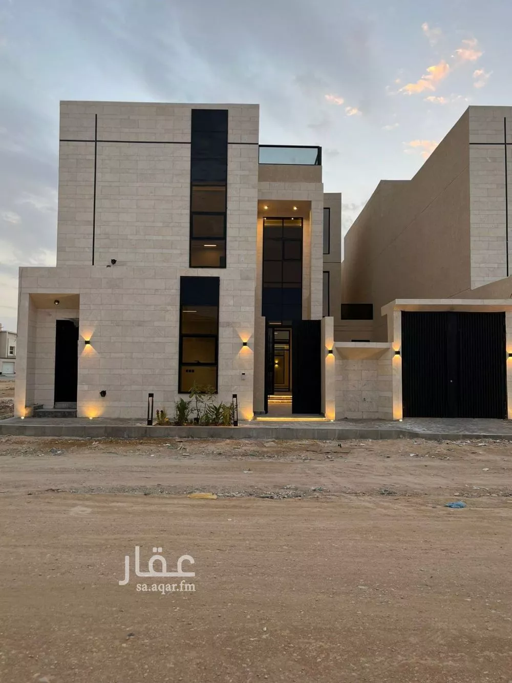 4 bedroom villa in Al Mahdiyyah 2
