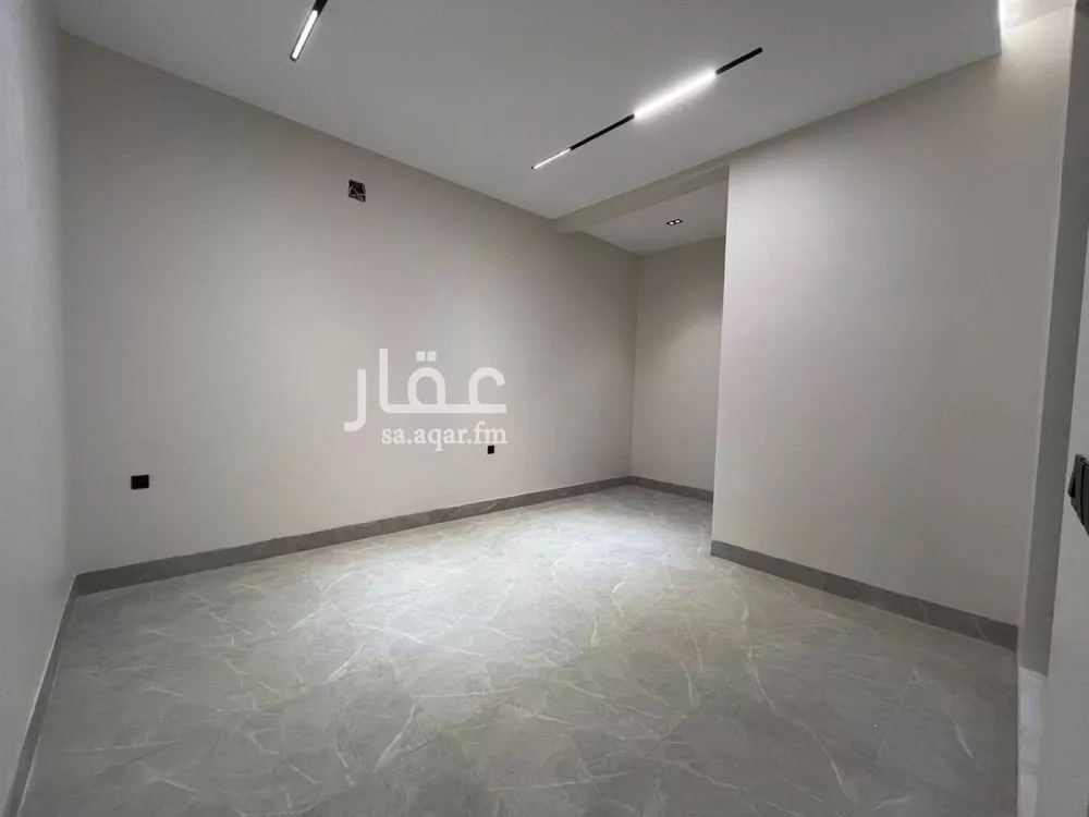 4 bedroom villa in Al Mahdiyyah 13