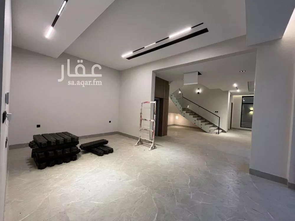 4 bedroom villa in Al Mahdiyyah 17