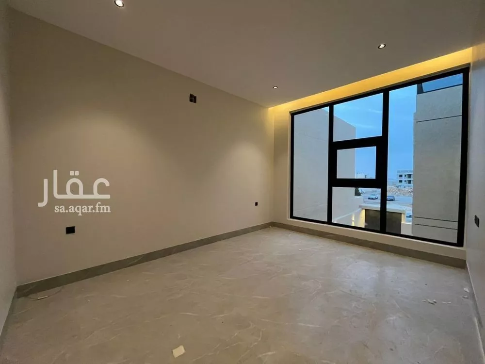 4 bedroom villa in Al Mahdiyyah 22