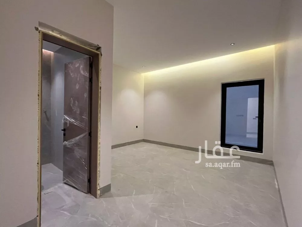 4 bedroom villa in Al Mahdiyyah 23
