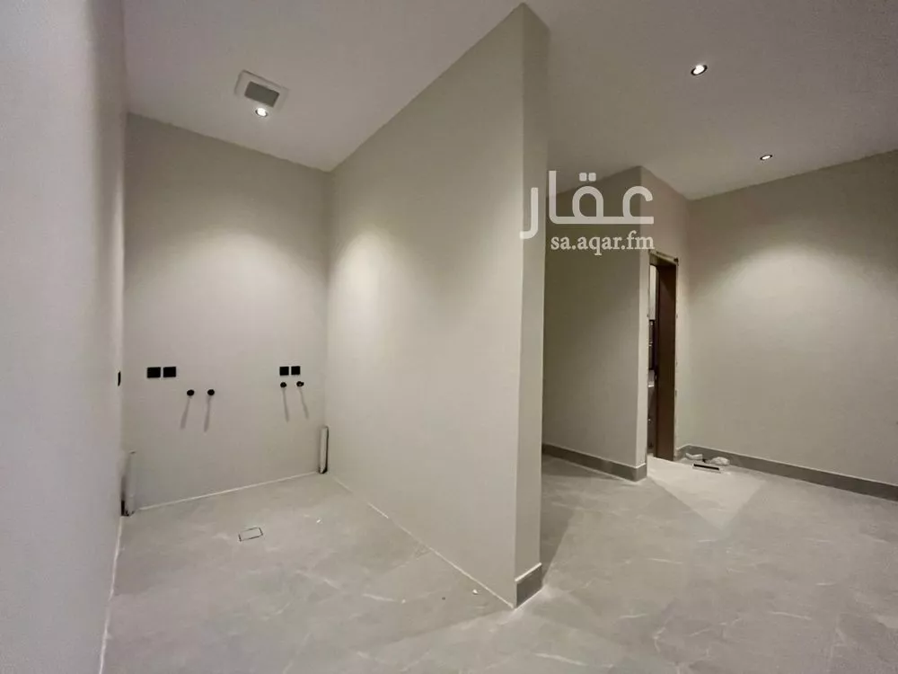 4 bedroom villa in Al Mahdiyyah 29