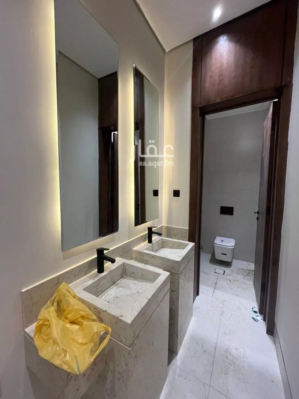 6 bedroom villa in Al Mahdiyyah 11