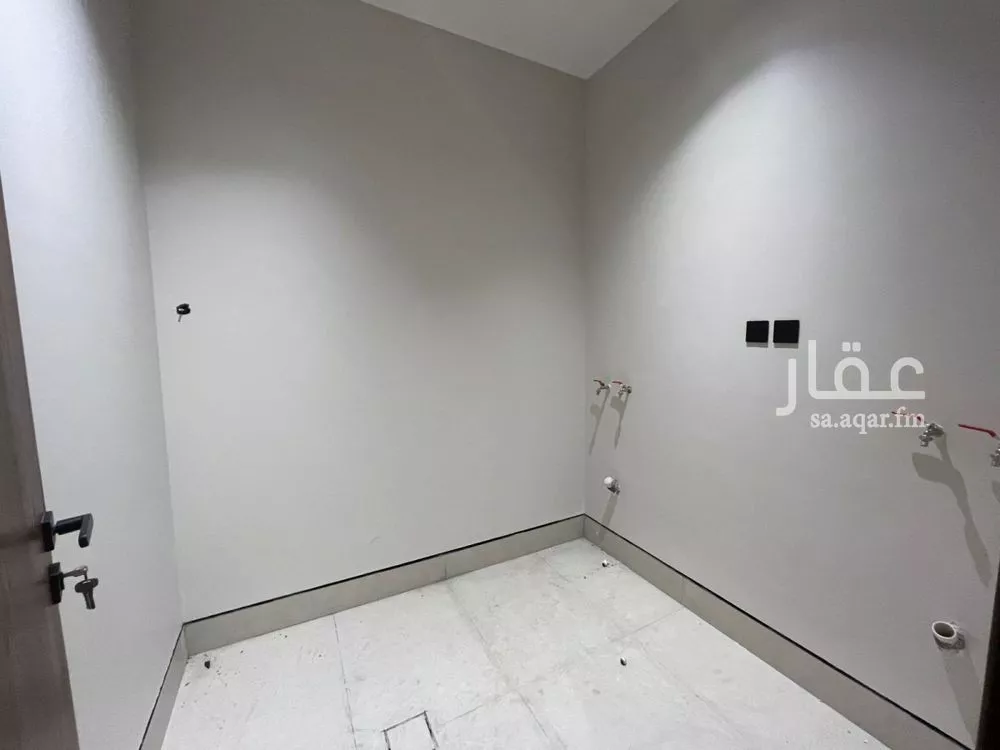 6 bedroom villa in Al Mahdiyyah 25