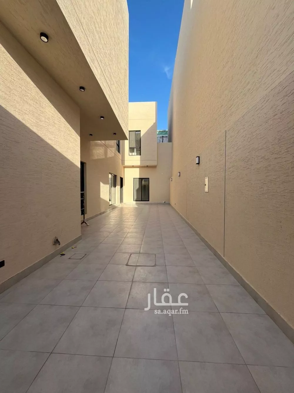 فيلا 5 غرف في المهدية 6
