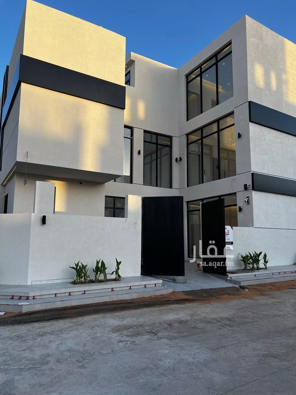 6 bedroom villa in Al Mahdiyyah 2