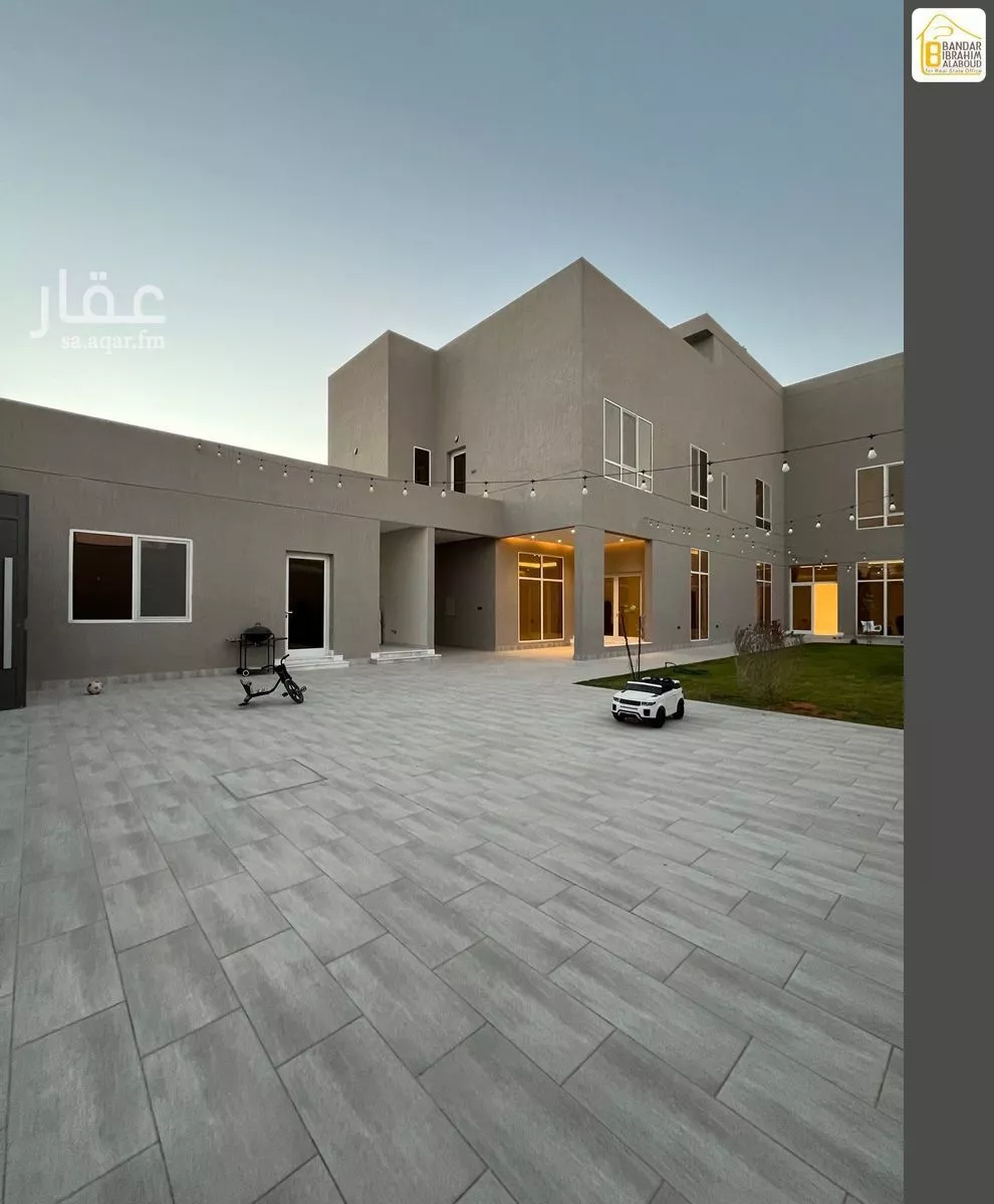 فيلا 7 غرف في العارض 2