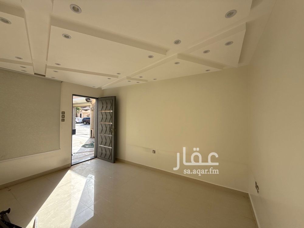 فيلا 4 غرف في الواحة، الرياض 2
