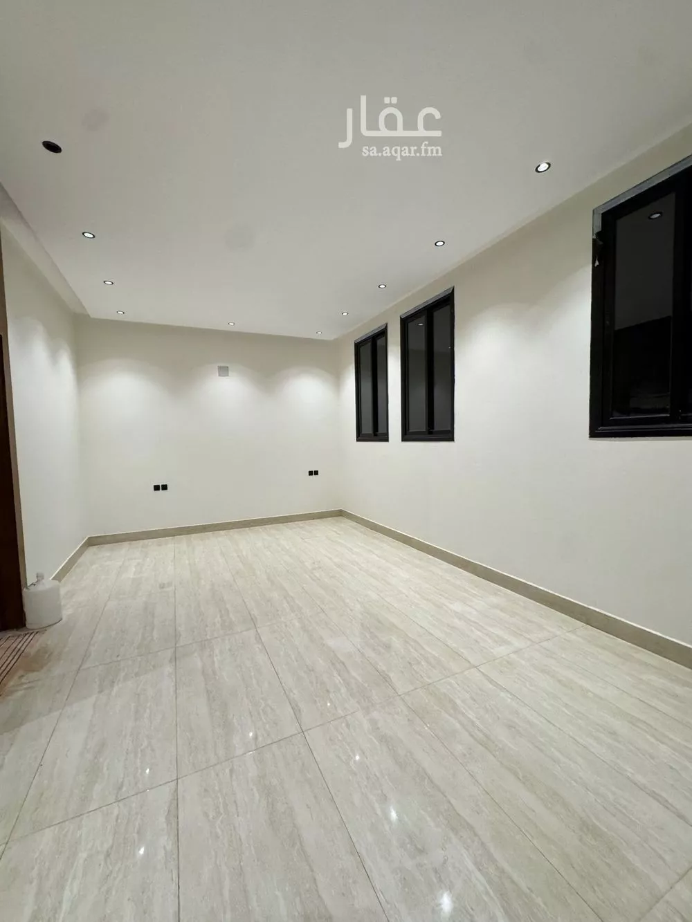 5 bedroom duplex in Al Rimal 13