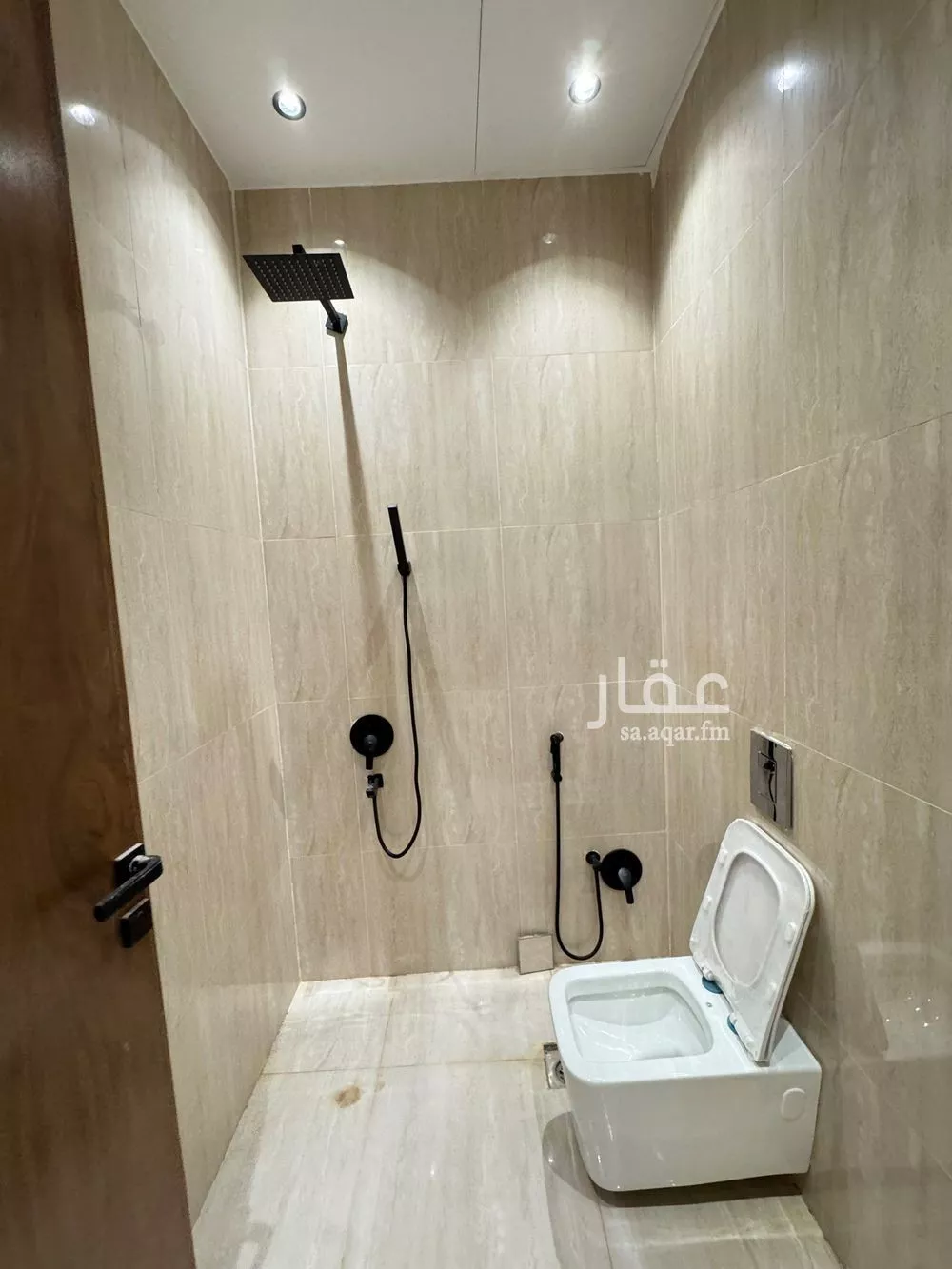 5 bedroom duplex in Al Rimal 24