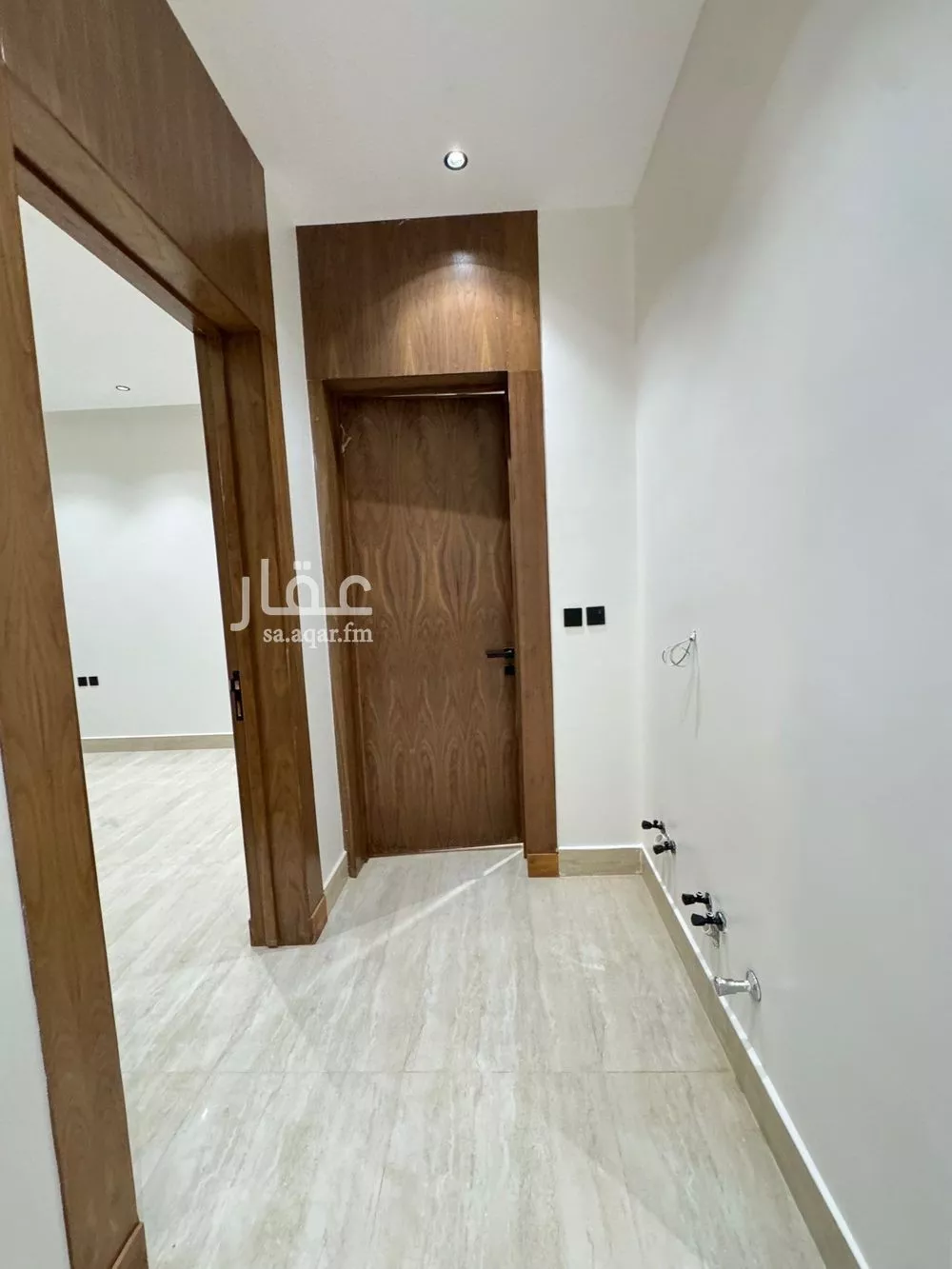5 bedroom duplex in Al Rimal 28