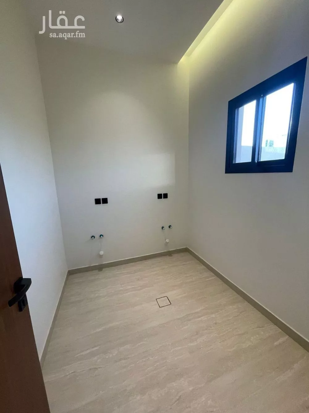 5 bedroom villa in Al Narjis 15