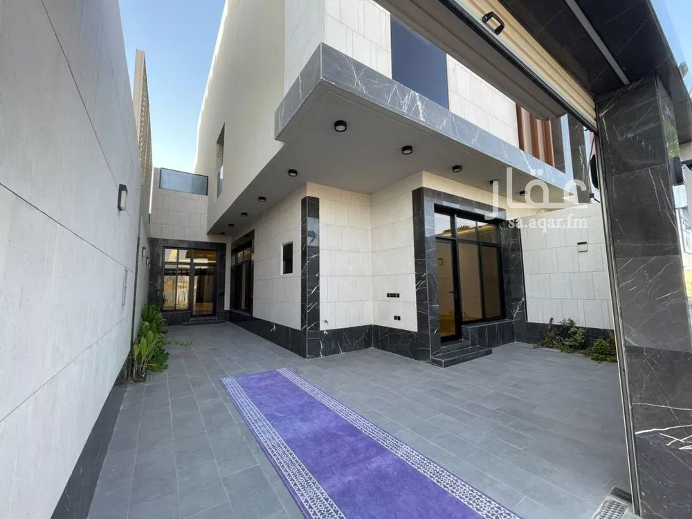 5 bedroom villa in Al Narjis 3