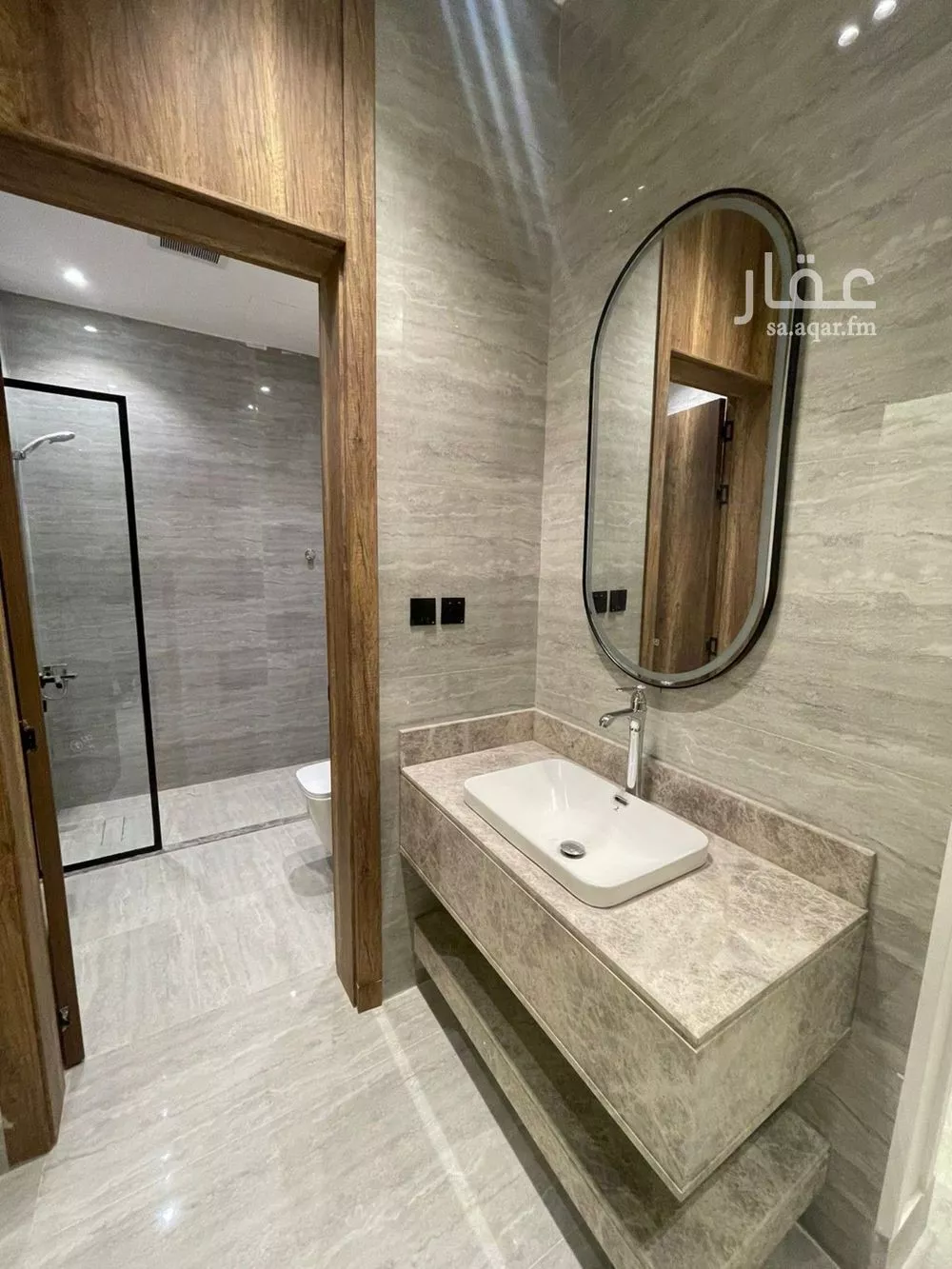 5 bedroom villa in Al Aridh 23