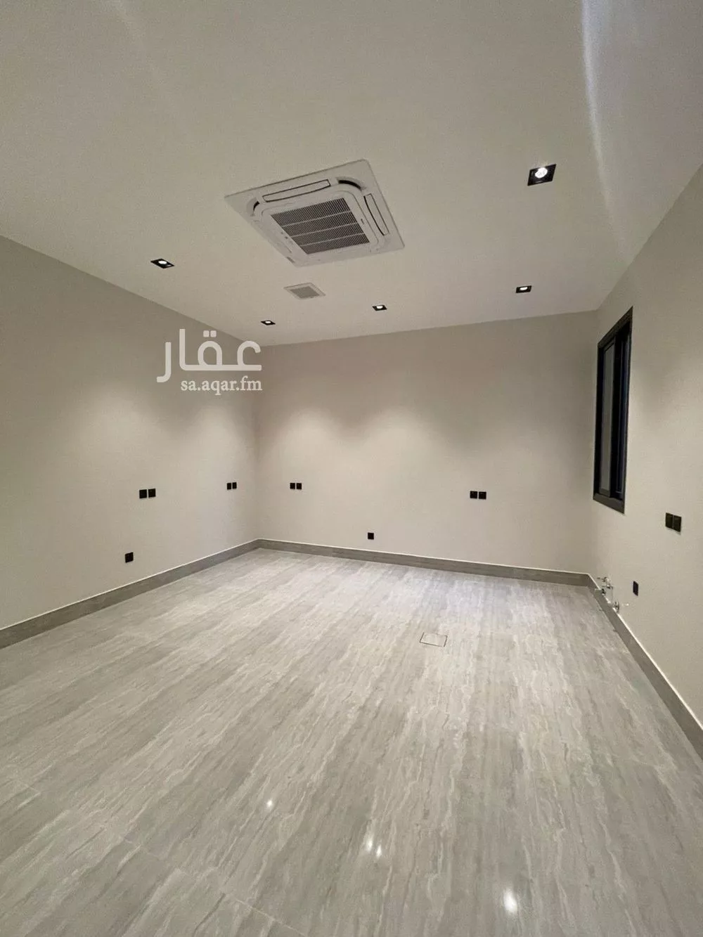 5 bedroom villa in Al Aridh 5