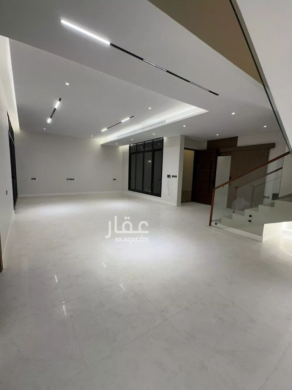 6 bedroom villa in Al Mahdiyyah 3