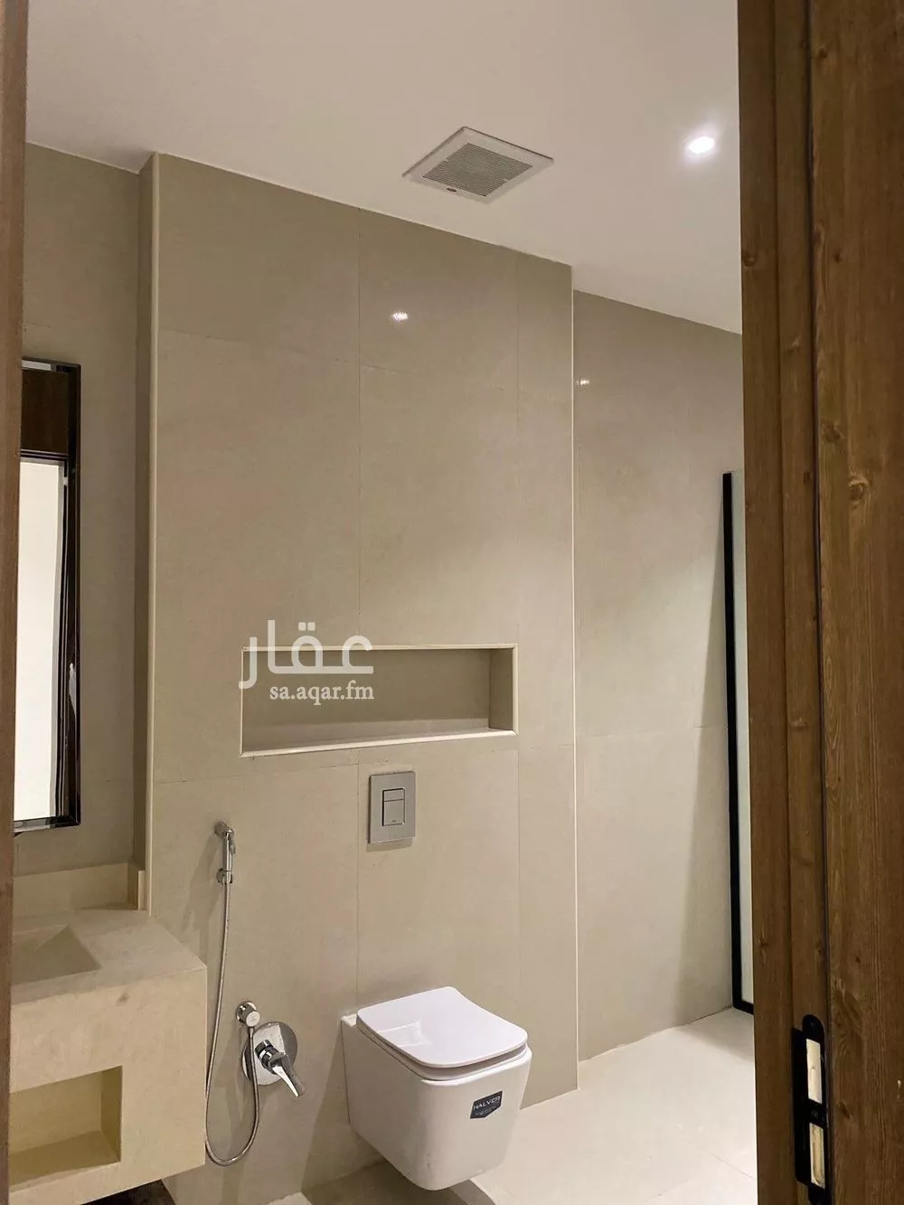 6 bedroom villa in Al Mahdiyyah 22