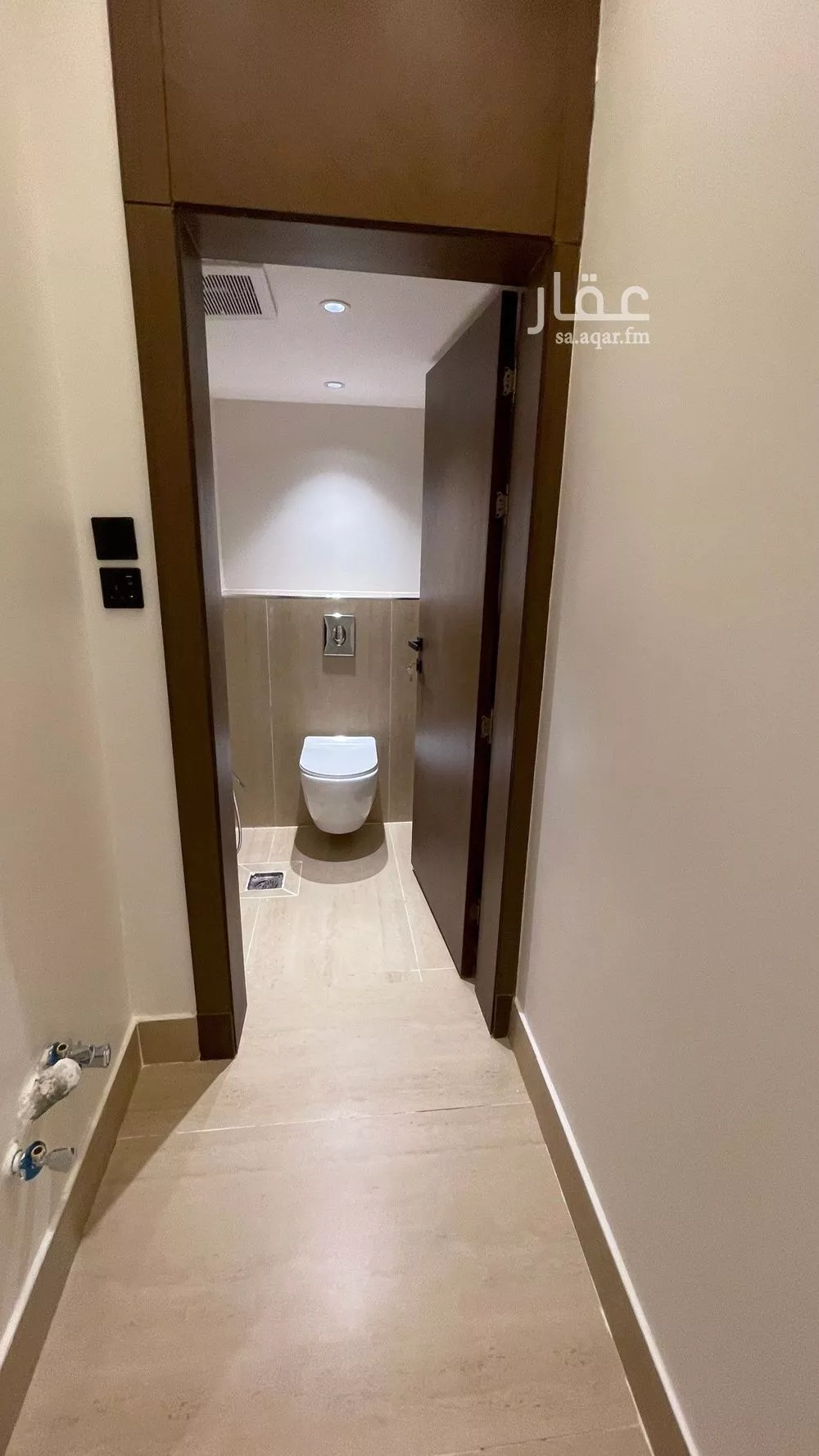 5 bedroom villa in Al Mahdiyyah 8